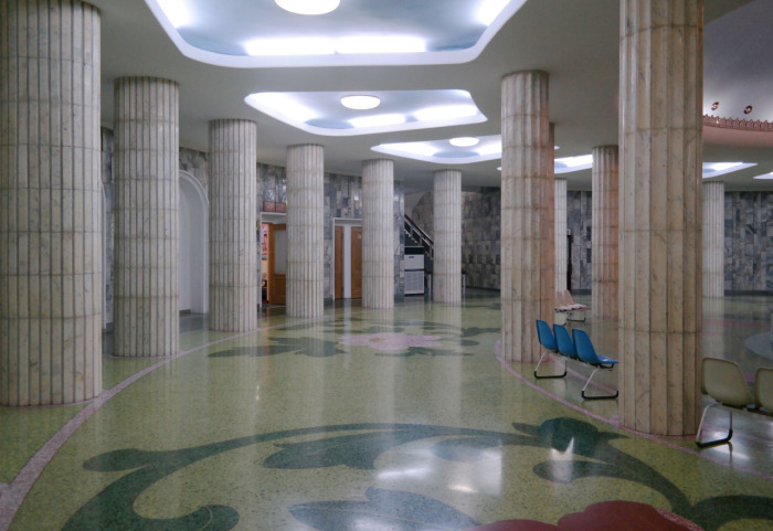 interiors_of_north_korea_02.jpg