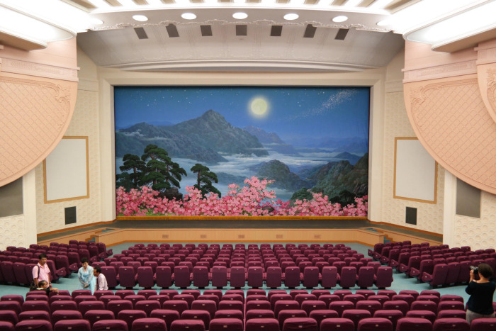 interiors_of_north_korea_25.jpg