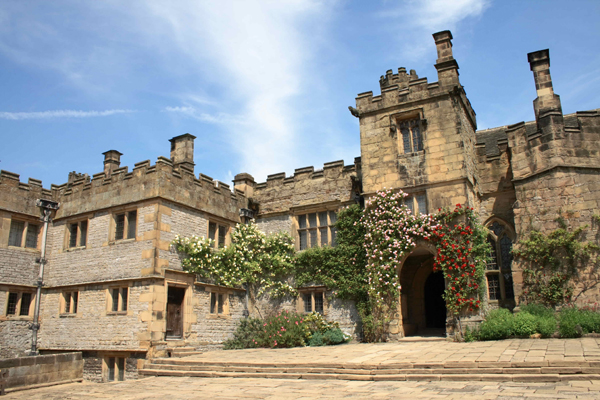 derbyshire-haddon-hall.jpg