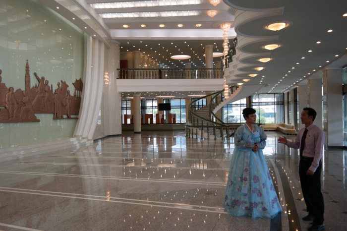 interiors_of_north_korea_26.jpg