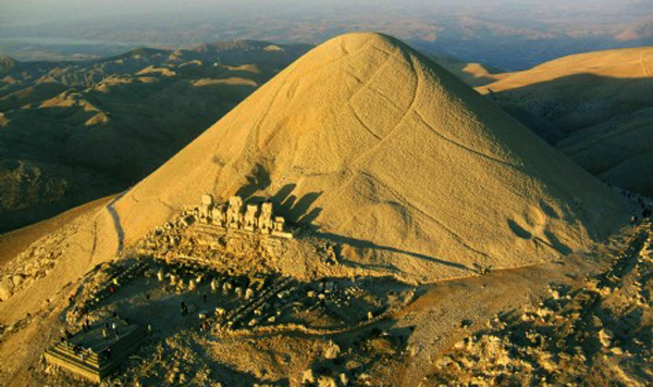 adiyaman_nemrut_dagi.jpg