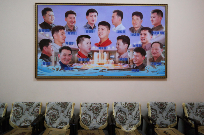 interiors_of_north_korea_07.jpg