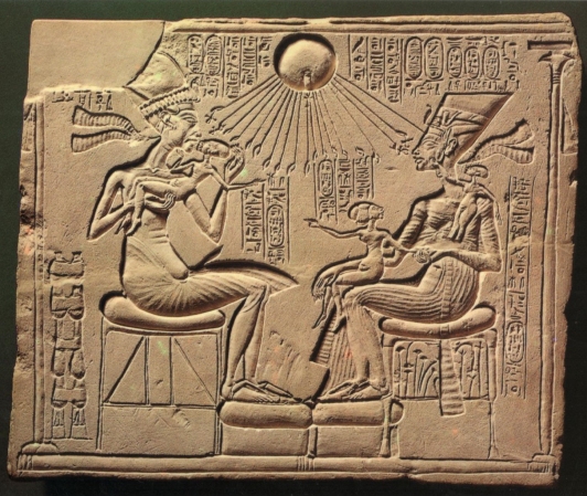 akhenaton12.jpg